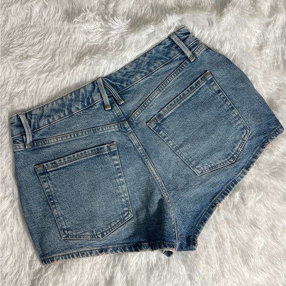 Good American Micro Mini Shorts - Picture 5 of 7